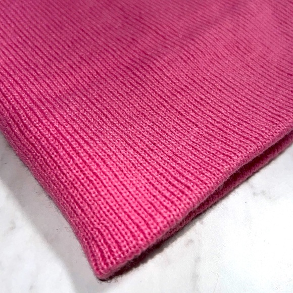 Hot Pink Beanie Stocking Cap One Size Fits Many NEW with TAGS - Picture 3 of 4